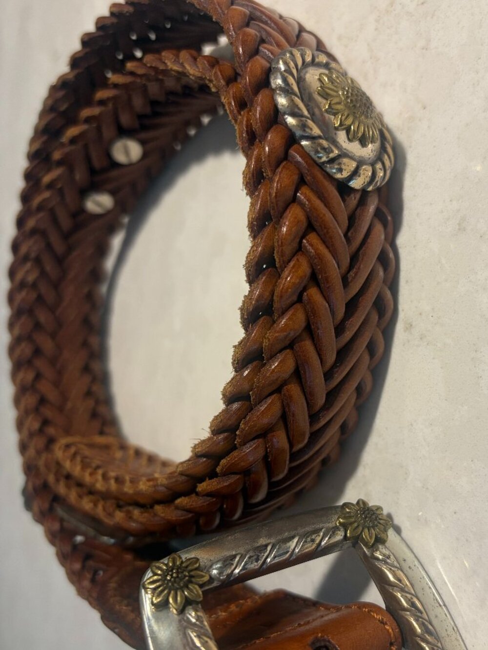 Ladies woven belt
